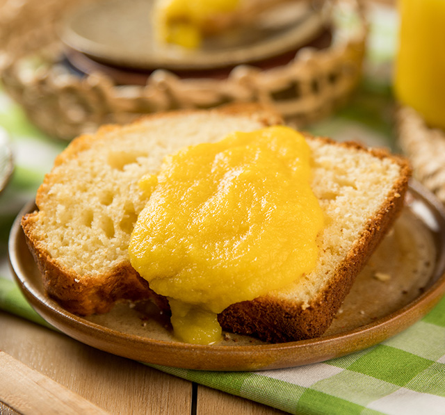 Receita: Baba de Moça com Bolo Simples de Liquidificador