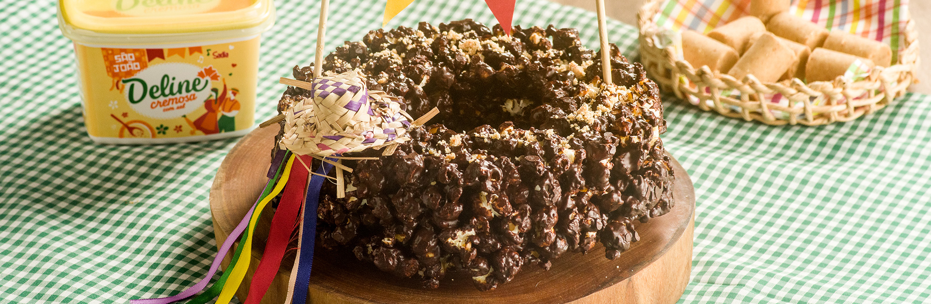 Receita: Bolo de Pipoca com Chocolate e Amendoim