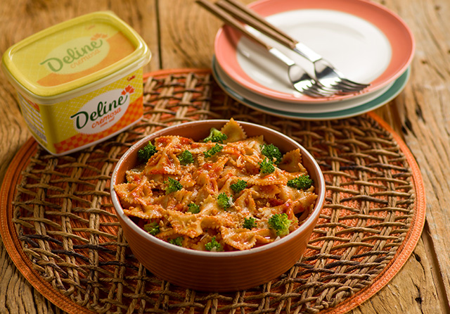 Receita: Macarrão Prático Com Tomate, Brócolis E Alho Frito