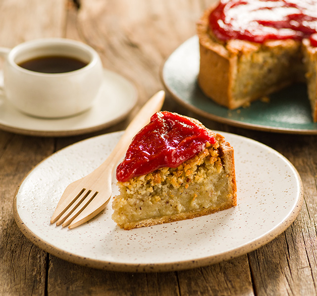 Receita: Torta de Castanha do Pará com Goiabada